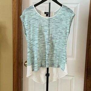 A. Byer Women's Aqua and White Textured Blouse